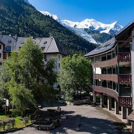 Nice Apt With Mountain View At The Foot Of Slopes Chamonix Exterior photo